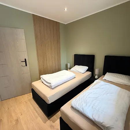 Duzy 3 Park * オストルフ・ビエルコポルスキ