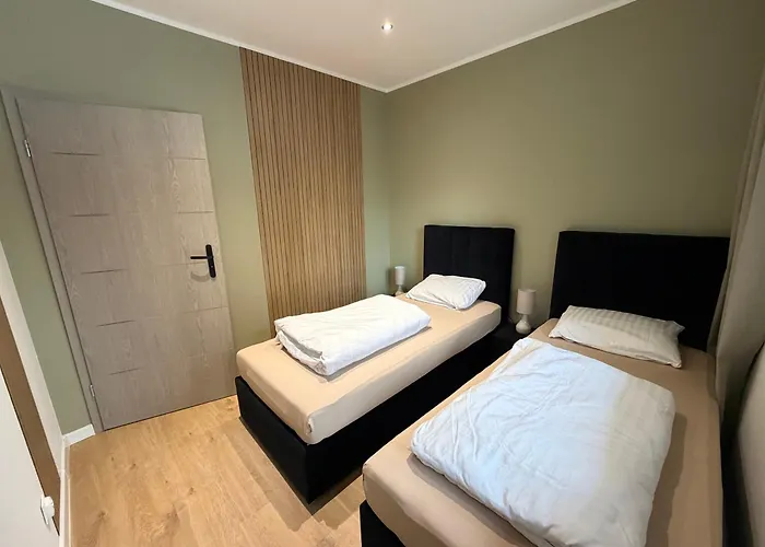 Duzy 3 Park * オストルフ・ビエルコポルスキ