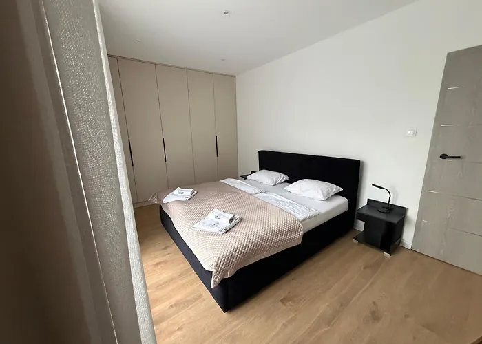 Duzy 3 Park Apartment Ostrow Wielkopolski